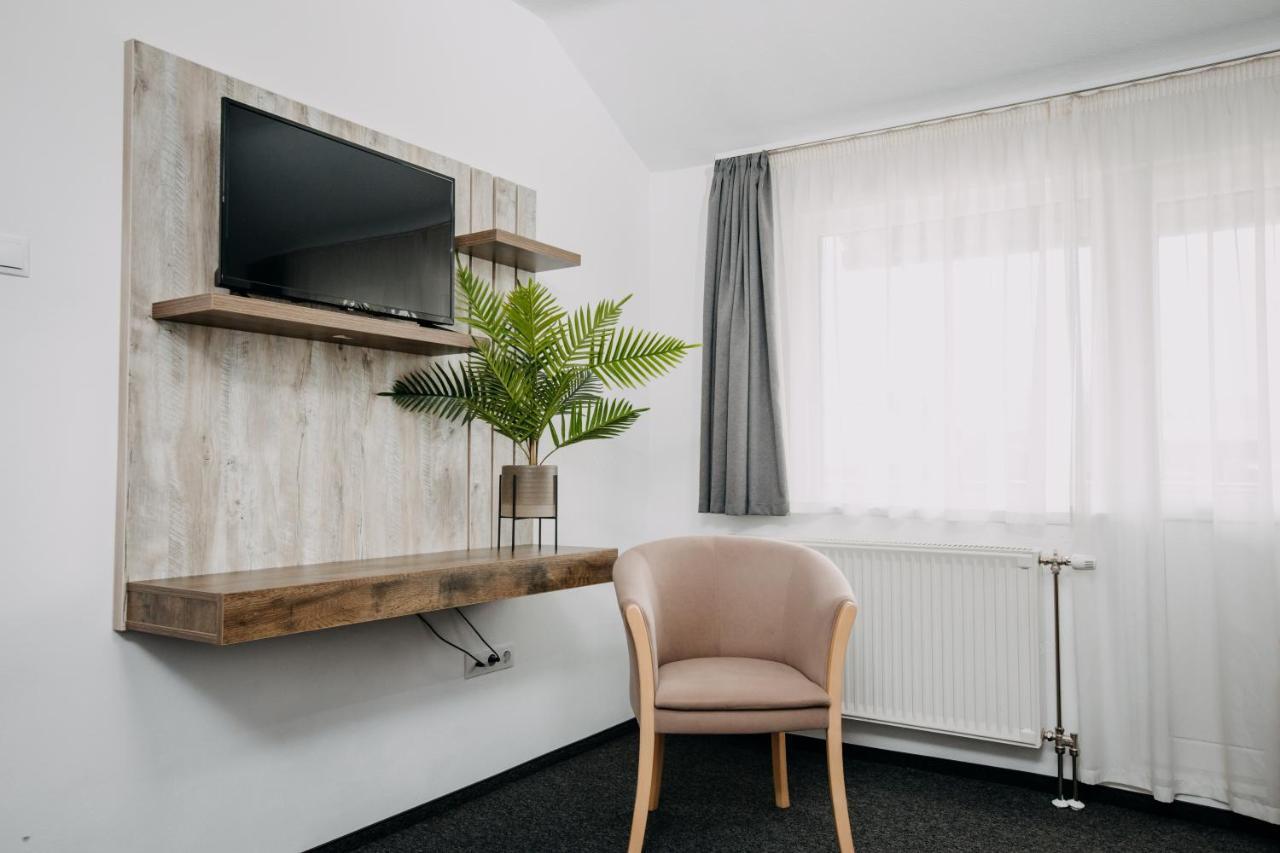 Palya Hotel Георгени Екстериор снимка