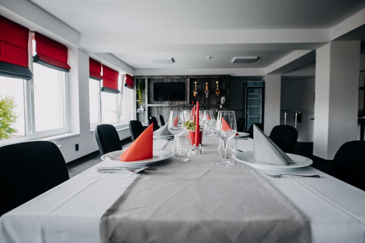 Palya Hotel Георгени Екстериор снимка